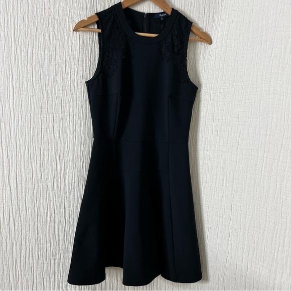 Madewell Black Lace Insert Anywhere Mini Fit and Flare Dress, Size 0 - Picture 2 of 7